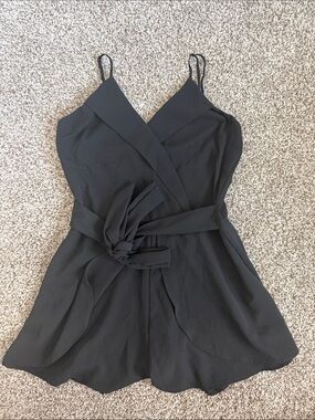 NWOT Fashion Nova Black Spaghetti Strap short Romper